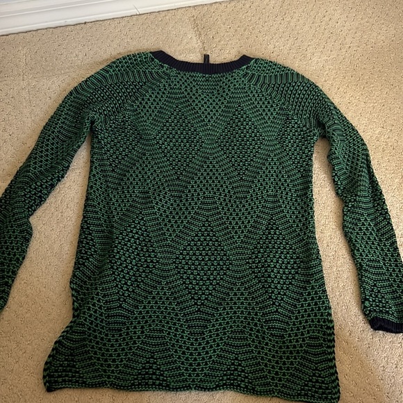 BCBGMaxazria green and navy woven sweater size XS - Picture 4 of 4